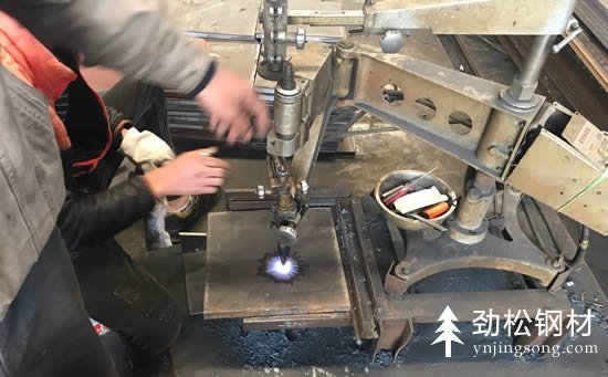 仿形機(jī)鋼板切割